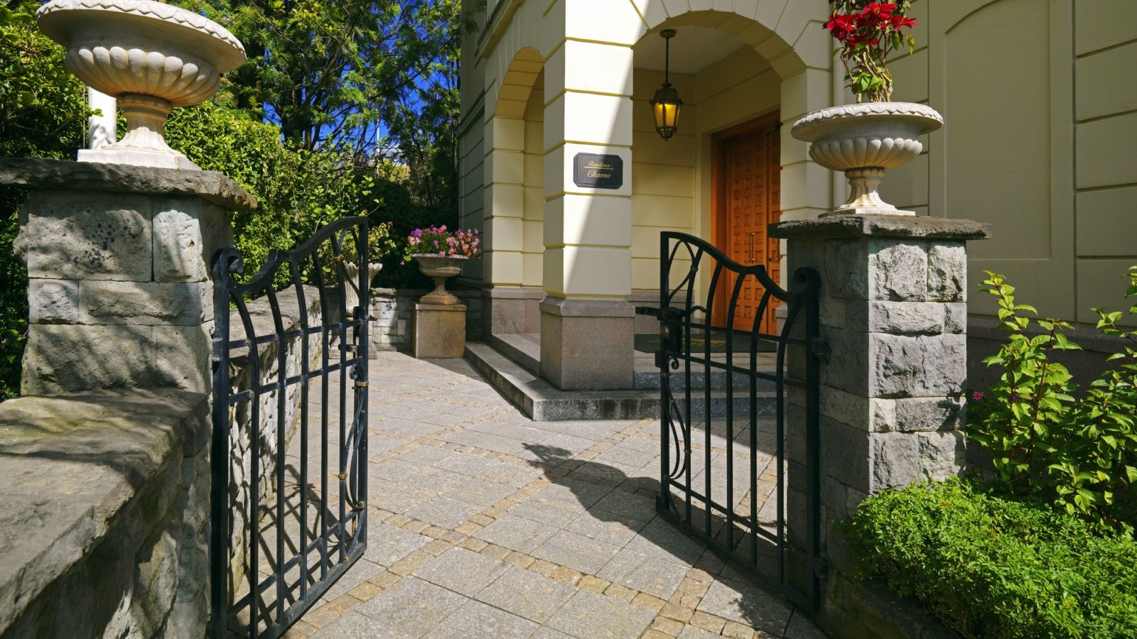 Sheraton Addis Villa separate entrance from the main road.